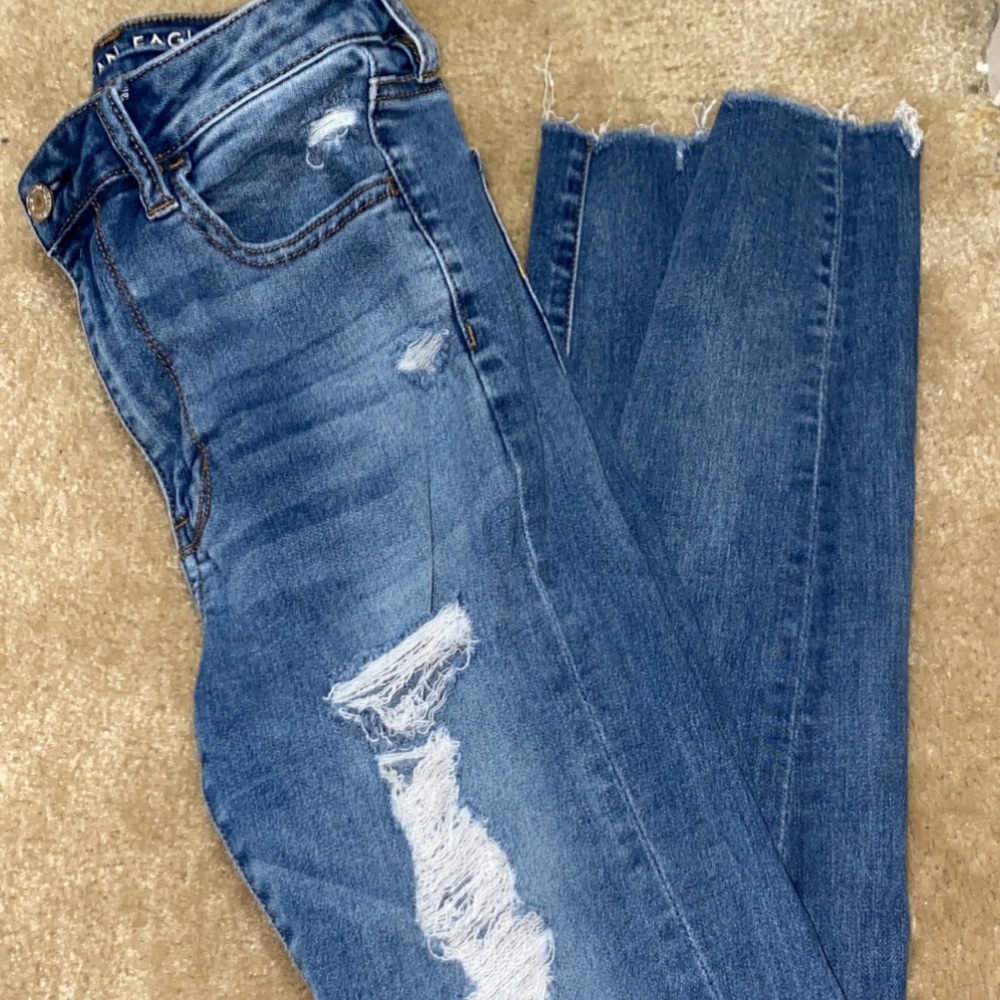 High waisted jeans